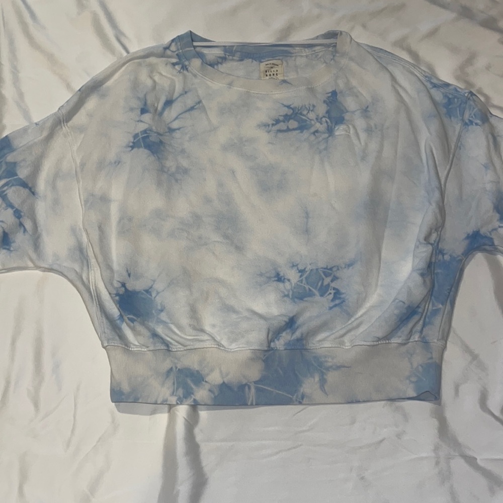 Billabong sweater